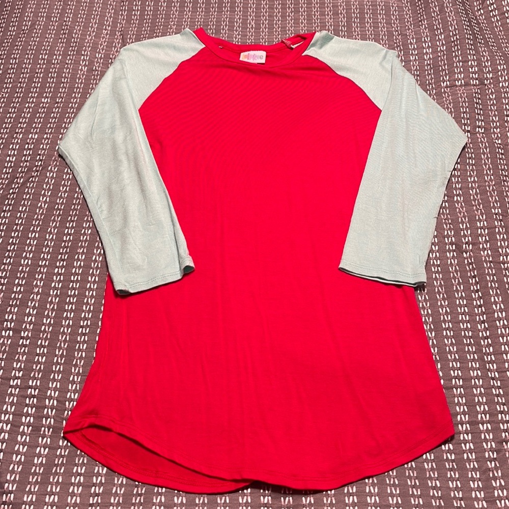 Lularoe 3/4 length tee. Xx s
